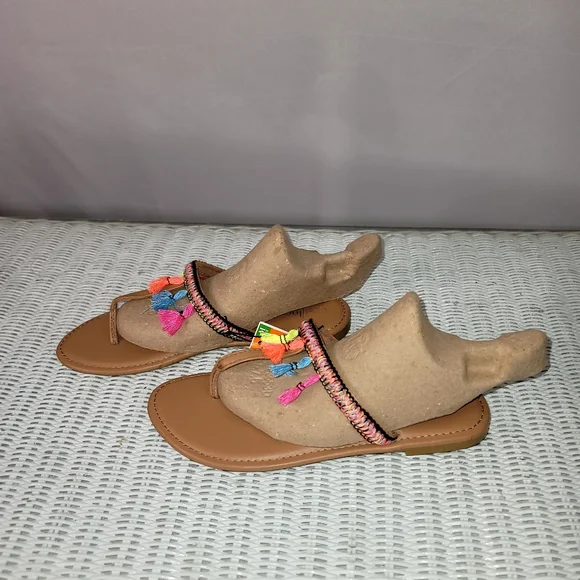 Women's sandals Multi-colored size 7/8 treads decorative - Picture 2 of 5
